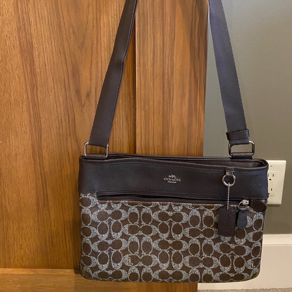 Authentic coach crossbody